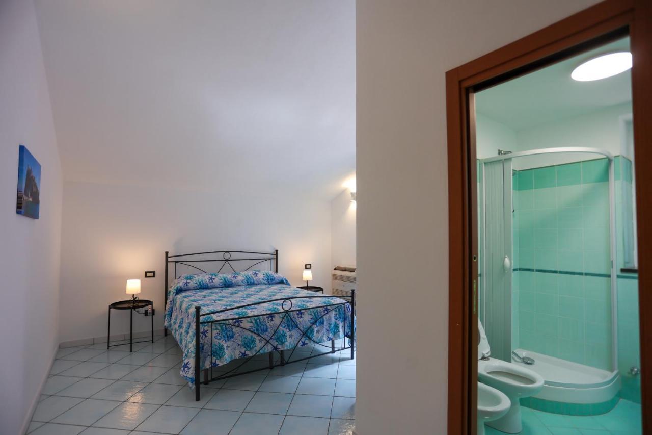 Appartamento Panoramico La Rosa Dei Venti-Libeccio Ischia Kültér fotó